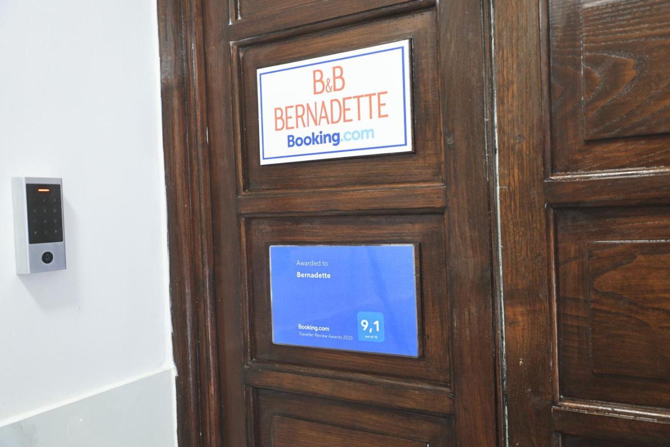 Bernadette Bed and Breakfast Napels Buitenkant foto